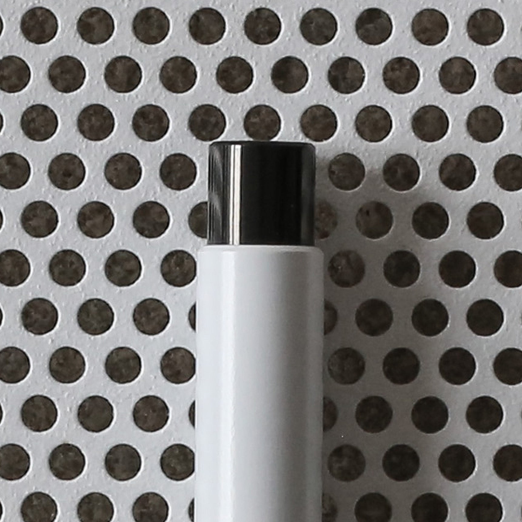Limited Edition 019 – Studio Neat